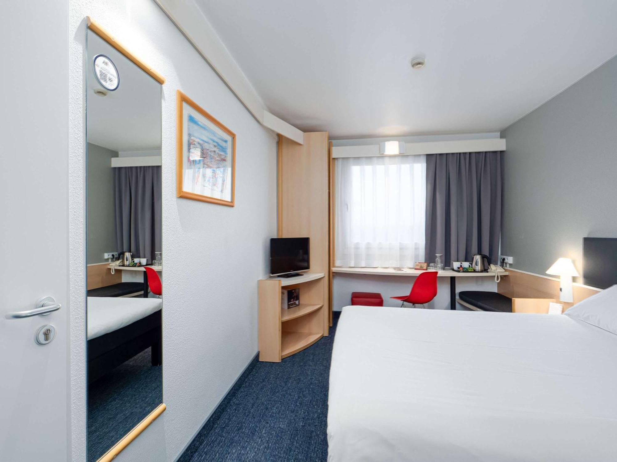 Ibis Częstochowa Buitenkant foto